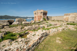 Forte Falcone, la Porta a Mare ed il complesso della Linguella passano nel patrimonio del Comune di Portoferraio