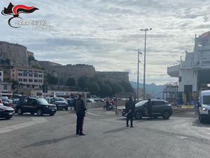 Portoferraio – I Carabinieri intensificano i controlli anche in area portuale