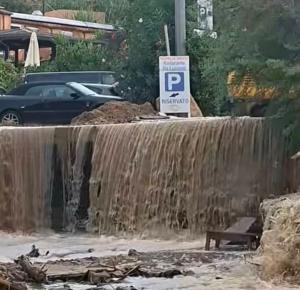 Il territorio e le spiagge dopo l’ennesimo disastro climatico all’Elba