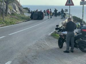 Incidente tra un’auto e una moto sulla provinciale tra Pomonte e Chiessi
