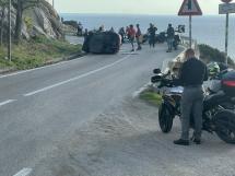 Incidente tra un’auto e una moto sulla provinciale tra Pomonte e Chiessi