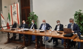 Vaccini anti Covid, online il nuovo portale web per la consultazione in tempo reale dei dati