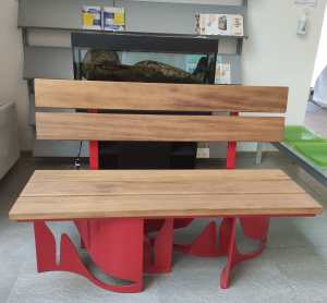 Capoliveri ha la sua Panchina Rossa