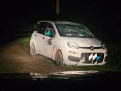 Ruba un'auto a Marciana Marina, si ribalta a Procchio, si dilegua nella notte