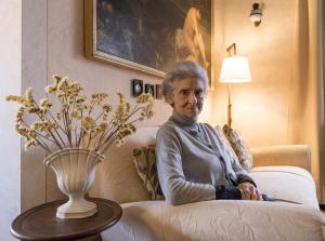 In memoria di Giuliana Foresi, socia storica di Italia Nostra - Una panchina per ricordarla