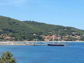 La Nave Italia nel porto di Cavo