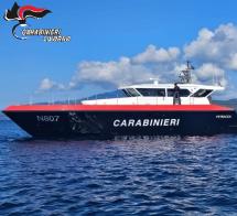 I Carabinieri intensificano i controlli sulle spiagge e in mare