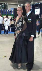 4° posto per i ballerini Franco Ascione e Antonella Colli nella competizione Coppa Italia Senior di Riccione