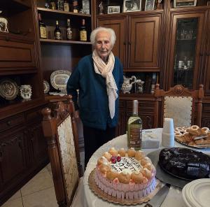 Il saluto della famiglia a Zia Miretta, "il tuo sorriso resterà sempre con noi"