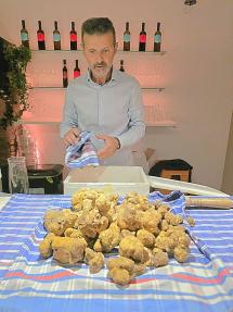 Rotary Club Isola d’Elba: una conviviale dedicata al tartufo presso l’Azienda Vinicola Cecilia