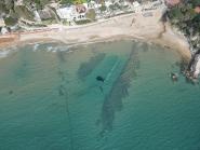 Capoliveri - Lido: dopo lo scavo del fondale per il dissalatore sassi lasciati sull’arenile dall’ASA