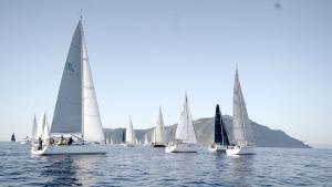 Grande successo per la Veleggiata Minigiraglia 2025, vince il Trofeo l’imbarcazione Fra Paolele