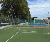 Torna fruibile il campetto polivalente esterno dello Sporting Club marinese