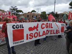 Fotonotizia: anche la CGIL elbana a Roma per la giustizia sociale e la pace