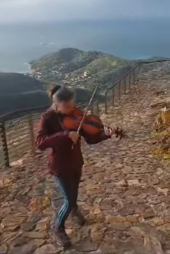 "No potho reposare" dai Nuraghes alla Rocca del Volterraio - Video