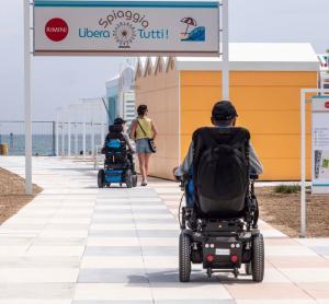 Bene Comune:  Una ruota &quot;panoramica&quot;  che farebbe a pugni col paesaggio