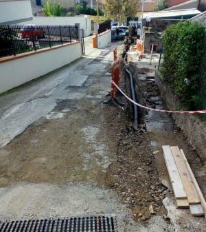 Una copiosa perdita d&#039;acqua a Porto Azzurro