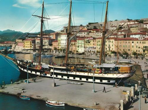 Nave Palinuro torna visitabile all’Elba dopo dieci anni