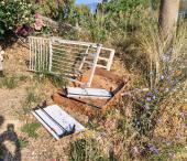 Capoliveri: un potenziale gioiello ridotto a diffusa discarica ogni giorno