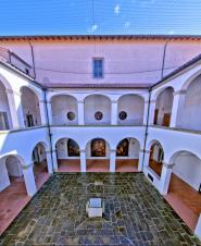 Cambiano gli orari dei servizi del Centro Culturale De Laugier