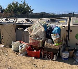 Abbandono illecito di rifiuti: rinvenute reti da pesca all'Isola Ecologica di Lacona