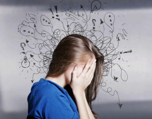 Covid, allarme degli psicologi toscani: “Effetti devastanti della quarta ondata sulla salute psicologica”