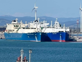 A Piombino la prima metaniera con il gas per i test del rigassificatore. Interpellanza di Fratoianni sulla sicurezza