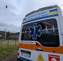 Malore in mare al largo di Porto Azzurro: 66enne trasferito in elicottero a Siena