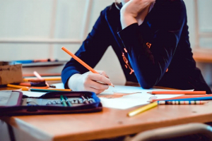 Presentato Orientando 2021 il salone virtuale per l’orientamento scolastico verso le scuole superiori