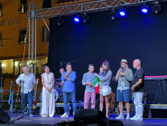 Ligabue Tribute Show riempie piazza della Repubblica