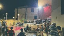 Autorə in Vantina. Intervallo di mezza estate