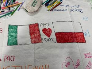 La Bandiera per la Pace nata all’Elba (diventata più di 80 metri) sarà presentata a Città di Castello