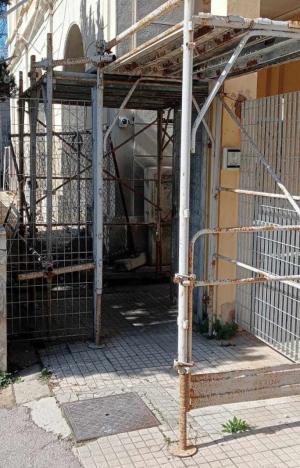 Commissariato della Polizia a Portoferraio: struttura fatiscente e forte carenza di personale