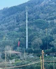 L'antenna di Valcarene è stata installata. Il silenzio del Comune costa caro