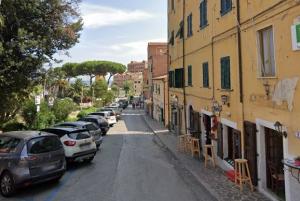 Rio Marina, soppressi 29 parcheggi in via Palestro: &quot;Quanti soldi perde il comune?&quot;