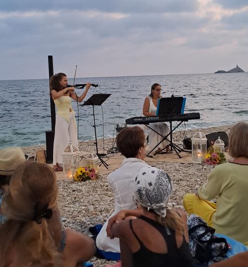 Aspettando l'alba in Musica