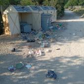 Ancora critica la situazione rifiuti lungo la strada di Valle dei Pozzatelli a Portoferraio