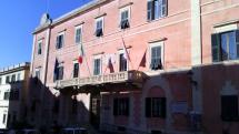 Portoferraio, l'Amministrazione replica a Merlini: "Atto legittimo, solo un errore materiale"