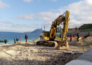 Portoferraio: lavori in corso per la posa del cavo di trasmissione in fibra ottica tra l'Elba e Capraia