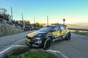Andrea Volpi ci riprova con la VolksWagen Polo R5, al via del Rallye Colline Metallifere