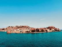 Sicurezza sul lavoro: Portoferraio aderisce alla campagna di sensibilizzazione e inaugura la Panchina Bianca