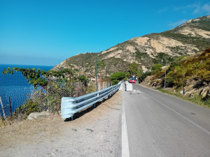 Ripristinata la barriera di sicurezza sulla SP 25b a Chiessi