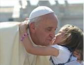 Un dolore "laico" per la scomparsa di un grande, misericordioso Papa