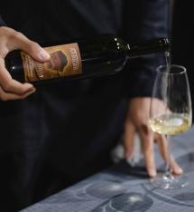 Dal racconto in bottiglia al grande schermo. Si brinda con i vini di Arrighi al Florence Korea Film Fest