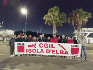 La cancellazione dei traghetti blocca sull'isola la delegazione CGIL in partenza per la manifestazione a Firenze